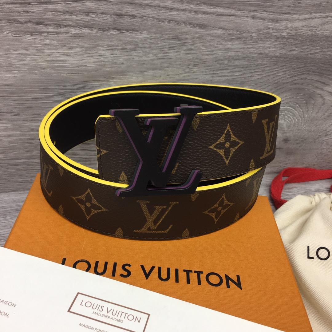 Louis Vuitton LV Broken 40MM Reversible Belt - PerfectKickZ