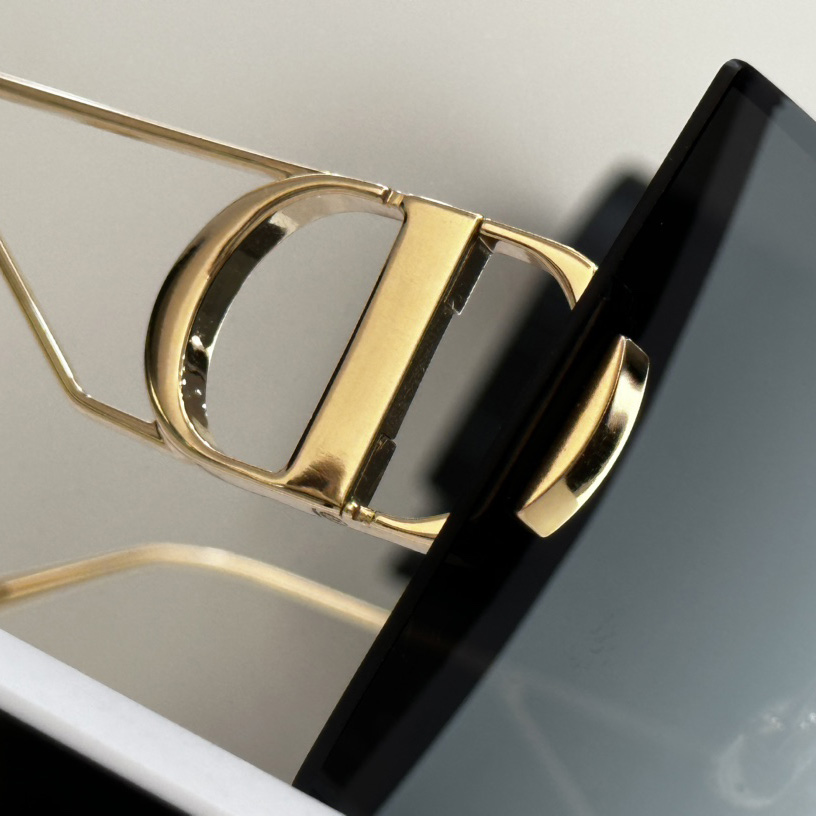 Dior 30Montaigne S7U Sunglasses - PerfectKickZ