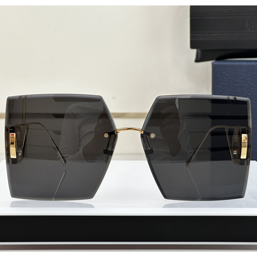 Dior 30Montaigne S7U Sunglasses - PerfectKickZ