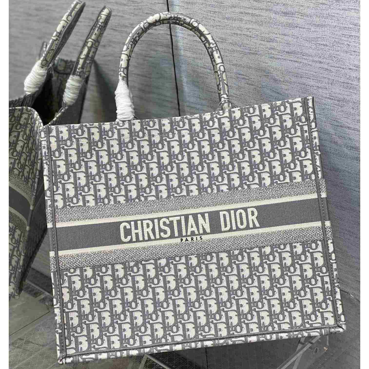 Dior Large Dior Book Tote - PerfectKickZ