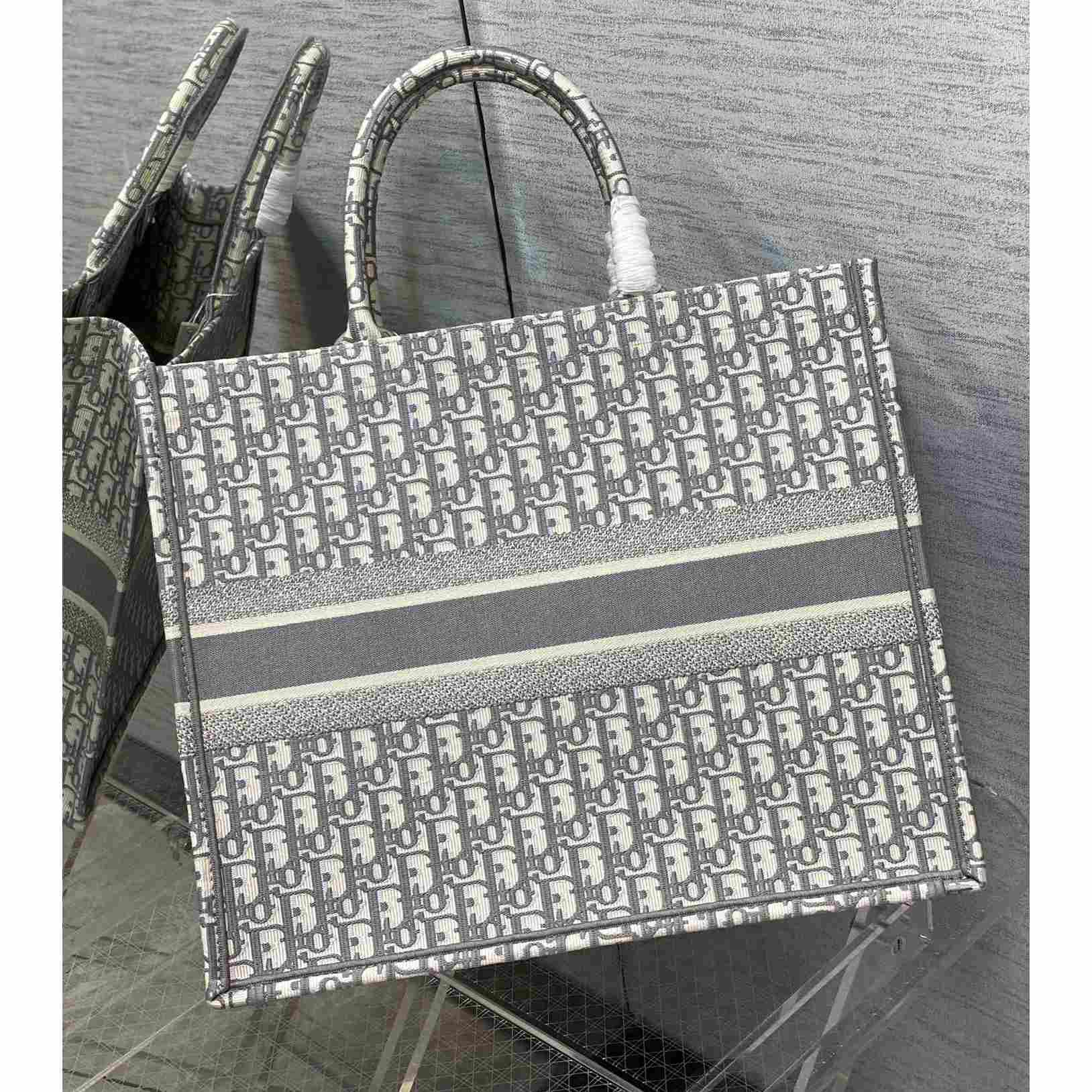 Dior Large Dior Book Tote - PerfectKickZ