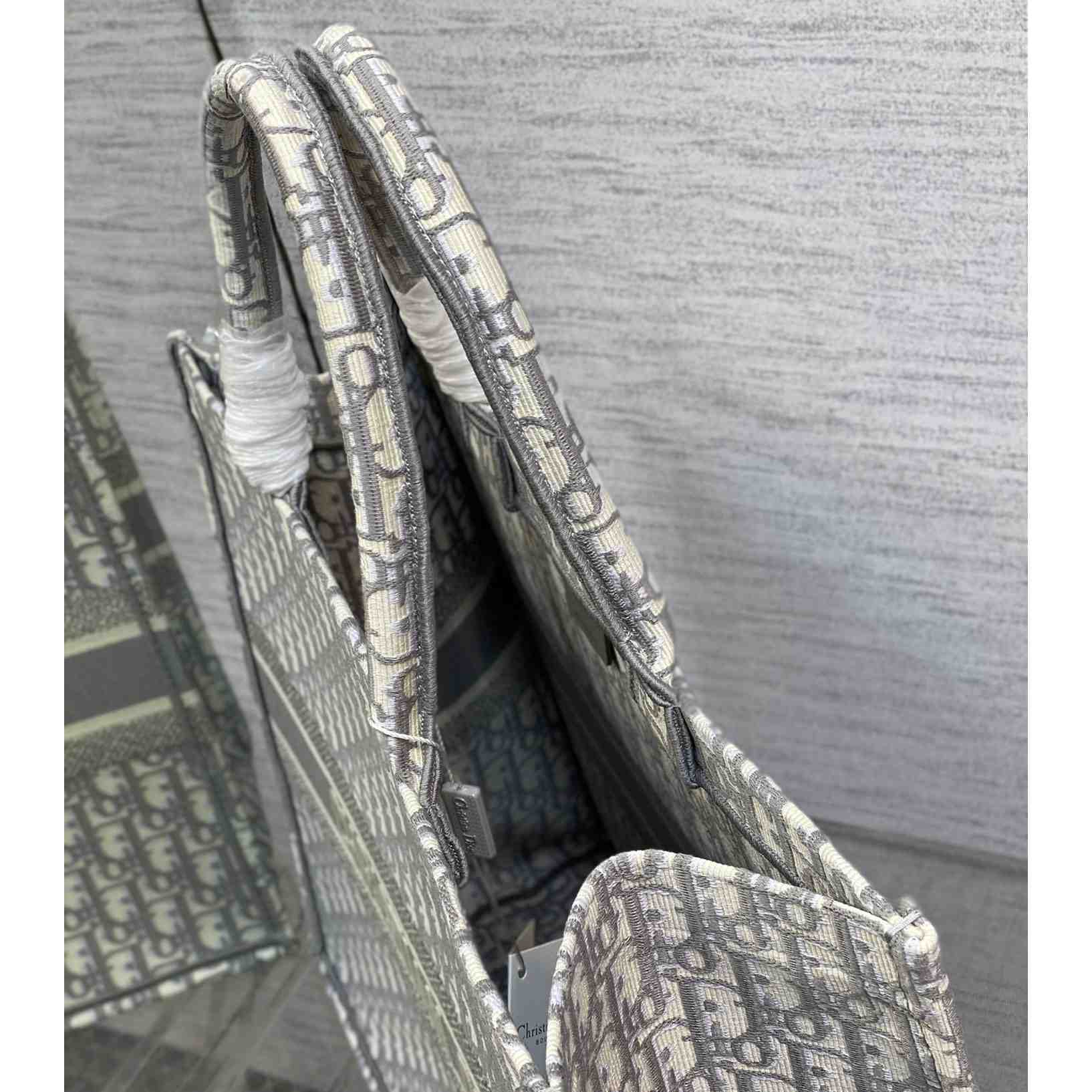 Dior Large Dior Book Tote - PerfectKickZ