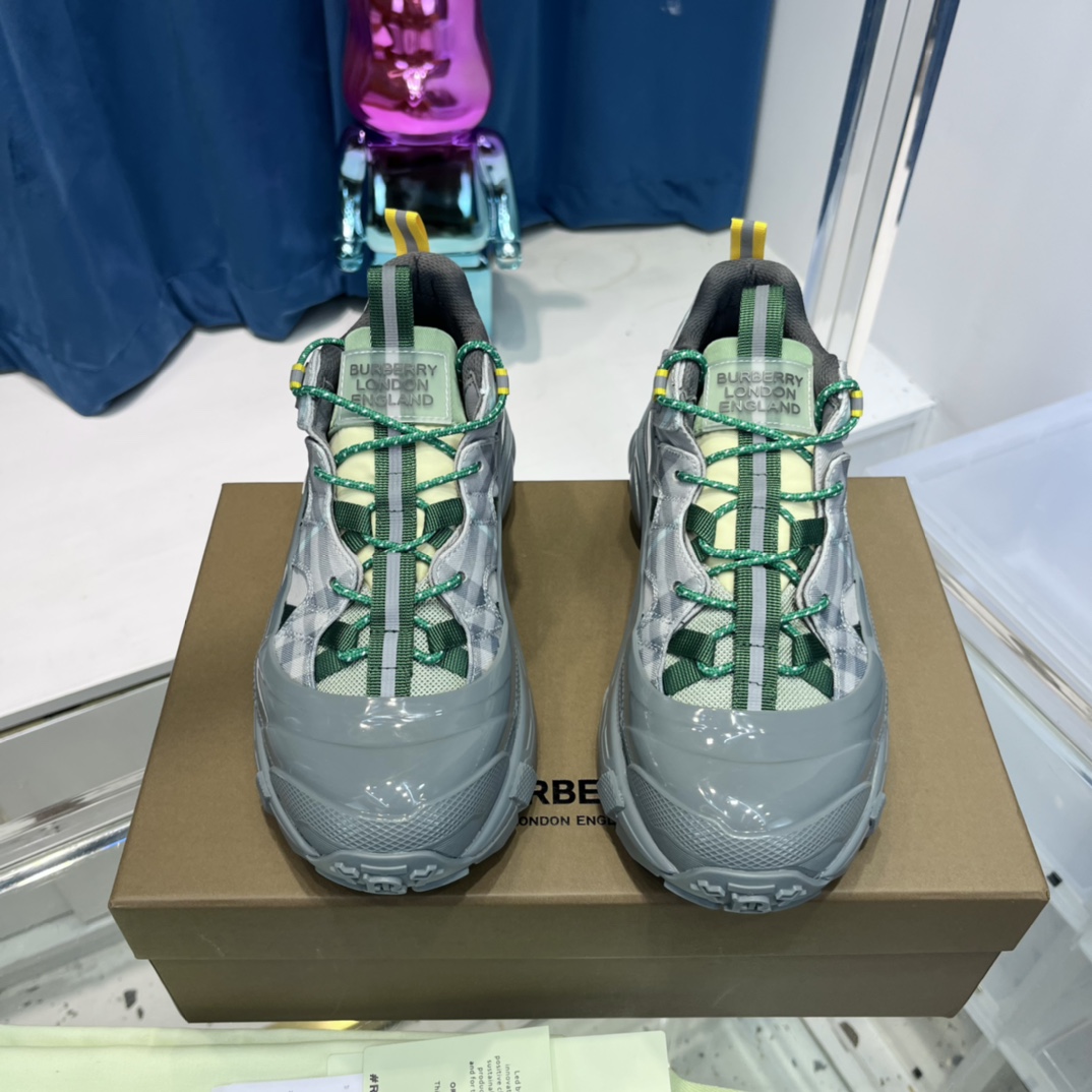 Burberry Arthur Check Sneakers - PerfectKickZ