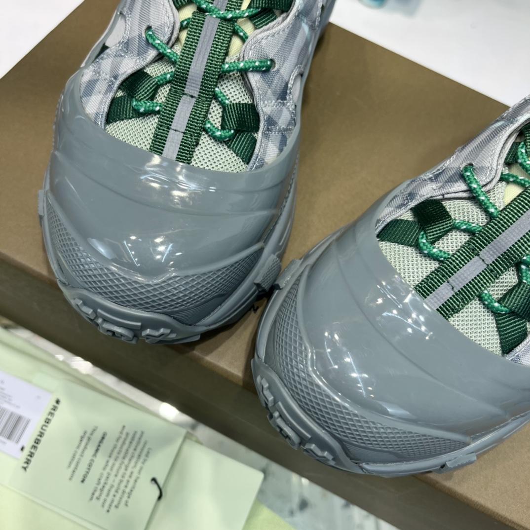 Burberry Arthur Check Sneakers - PerfectKickZ