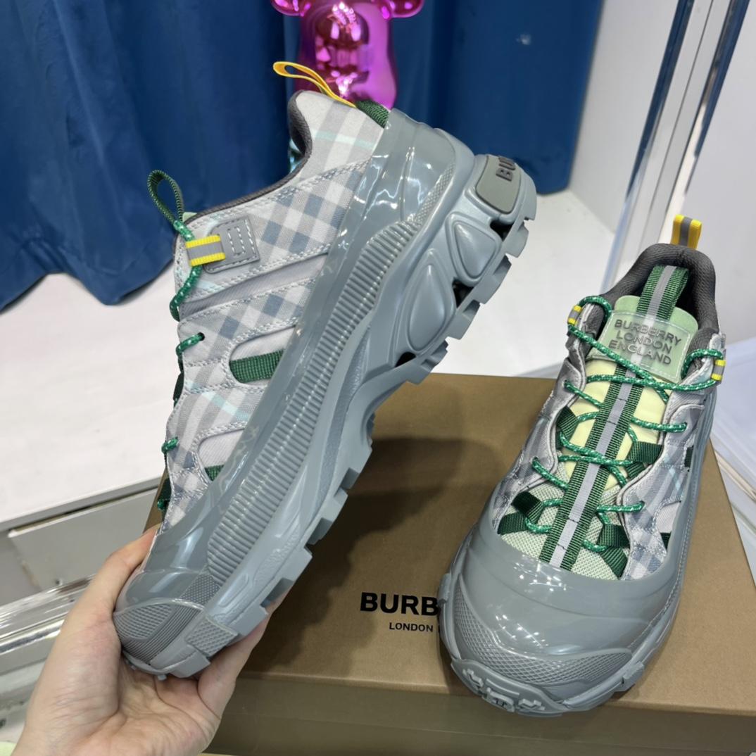 Burberry Arthur Check Sneakers - PerfectKickZ
