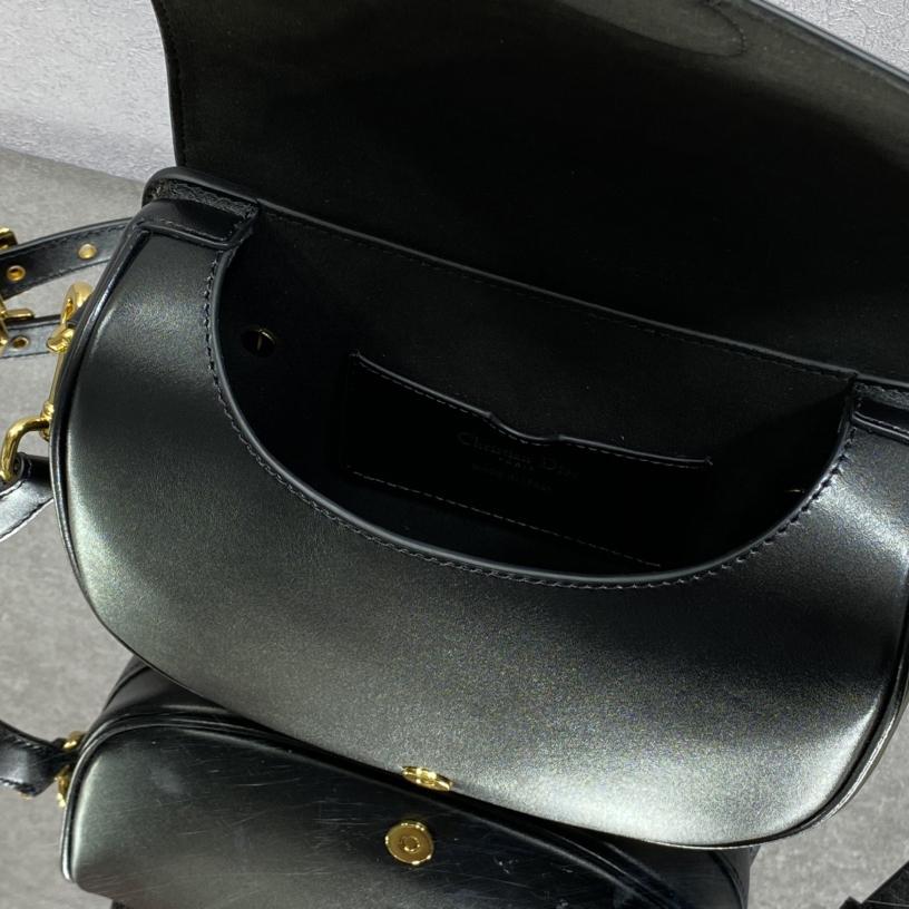Dior Medium Dior Bobby Bag - PerfectKickZ