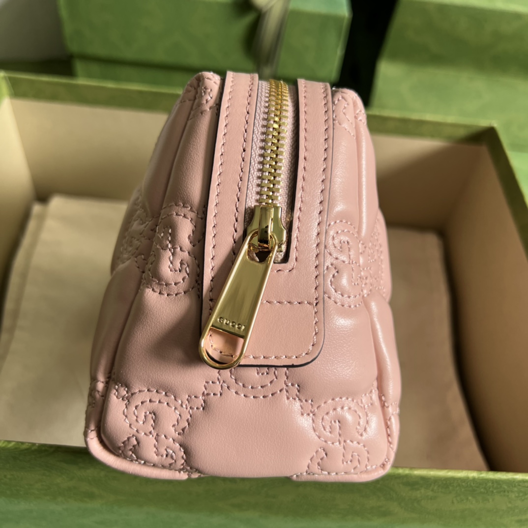 Gucci GG Matelassé Beauty Case(16*12.5*9cm) - PerfectKickZ