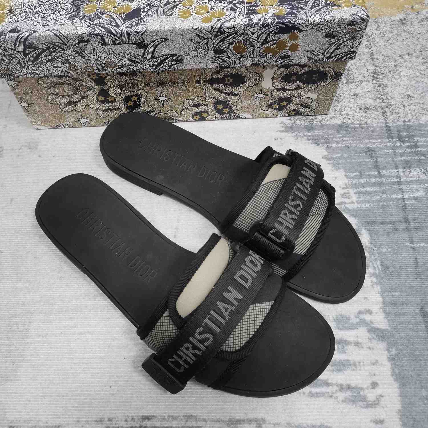 Dior Evolution Slide - PerfectKickZ