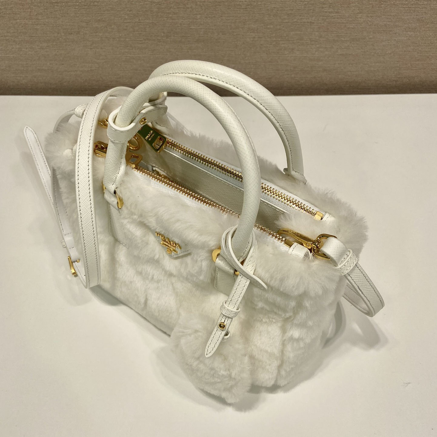 Prada Galleria Shearling Mini-Bag - PerfectKickZ