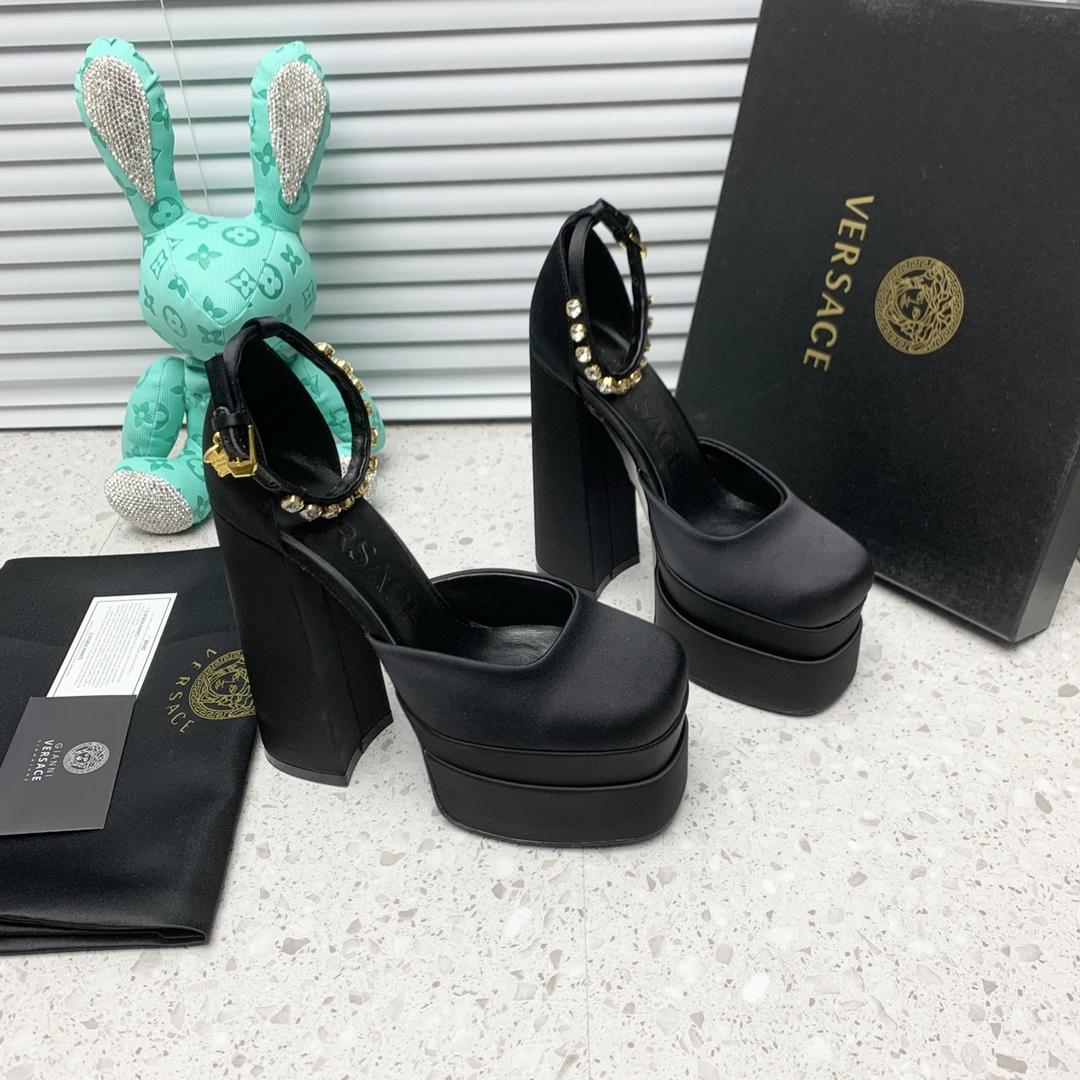Versace Medusa Aevitas Satin Platform Pumps - PerfectKickZ