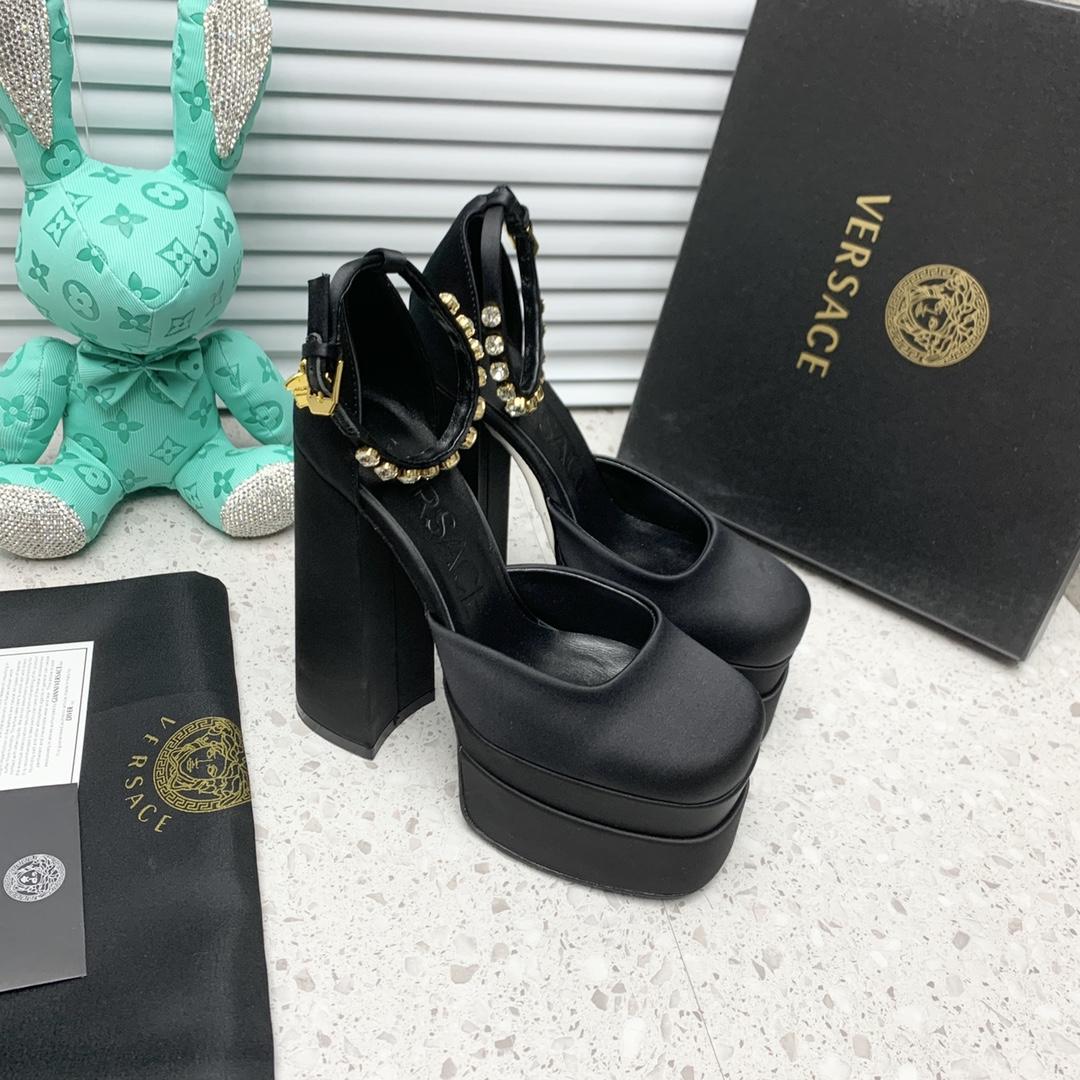 Versace Medusa Aevitas Satin Platform Pumps - PerfectKickZ