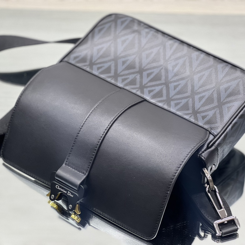 Dior Hit The Road Bag With Strap - PerfectKickZ