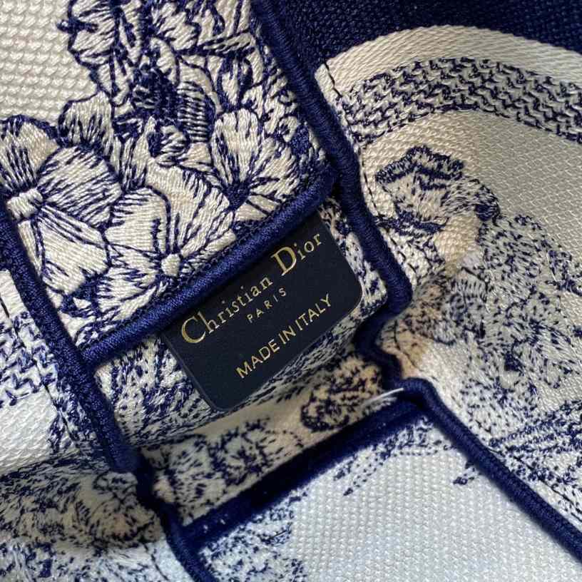 Dior Small Diorcamp Bag - PerfectKickZ