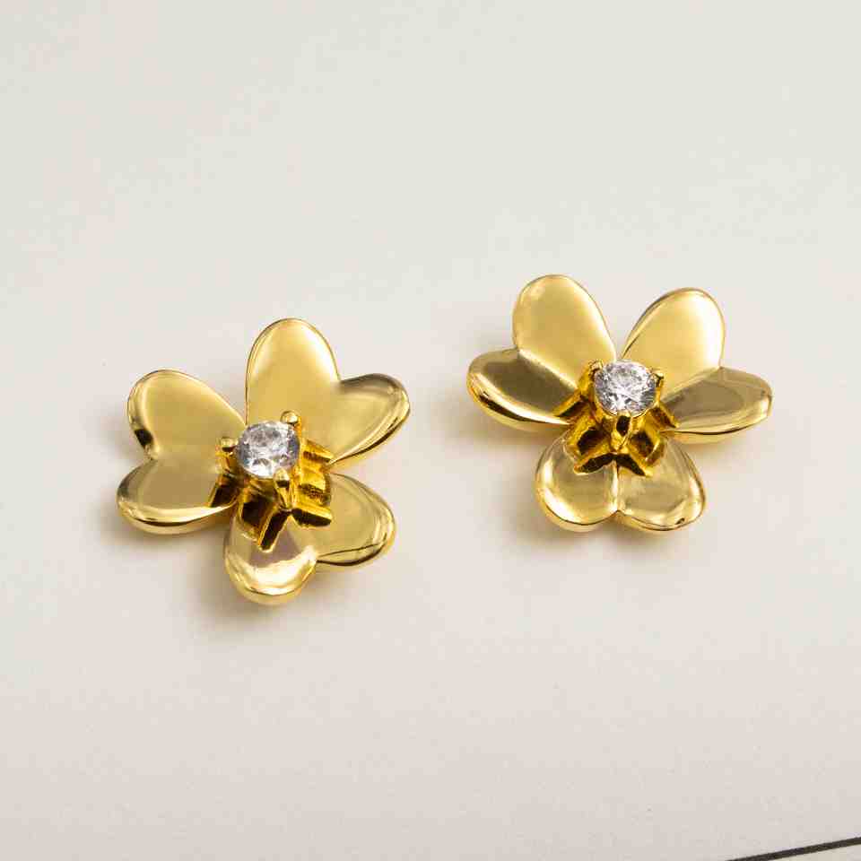 Van Cleef & Arpels Frivole Earrings - PerfectKickZ
