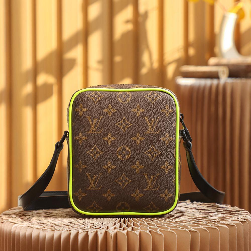 Louis Vuitton Christopher Wearable Wallet(15*17*8cm)   M69404 - PerfectKickZ