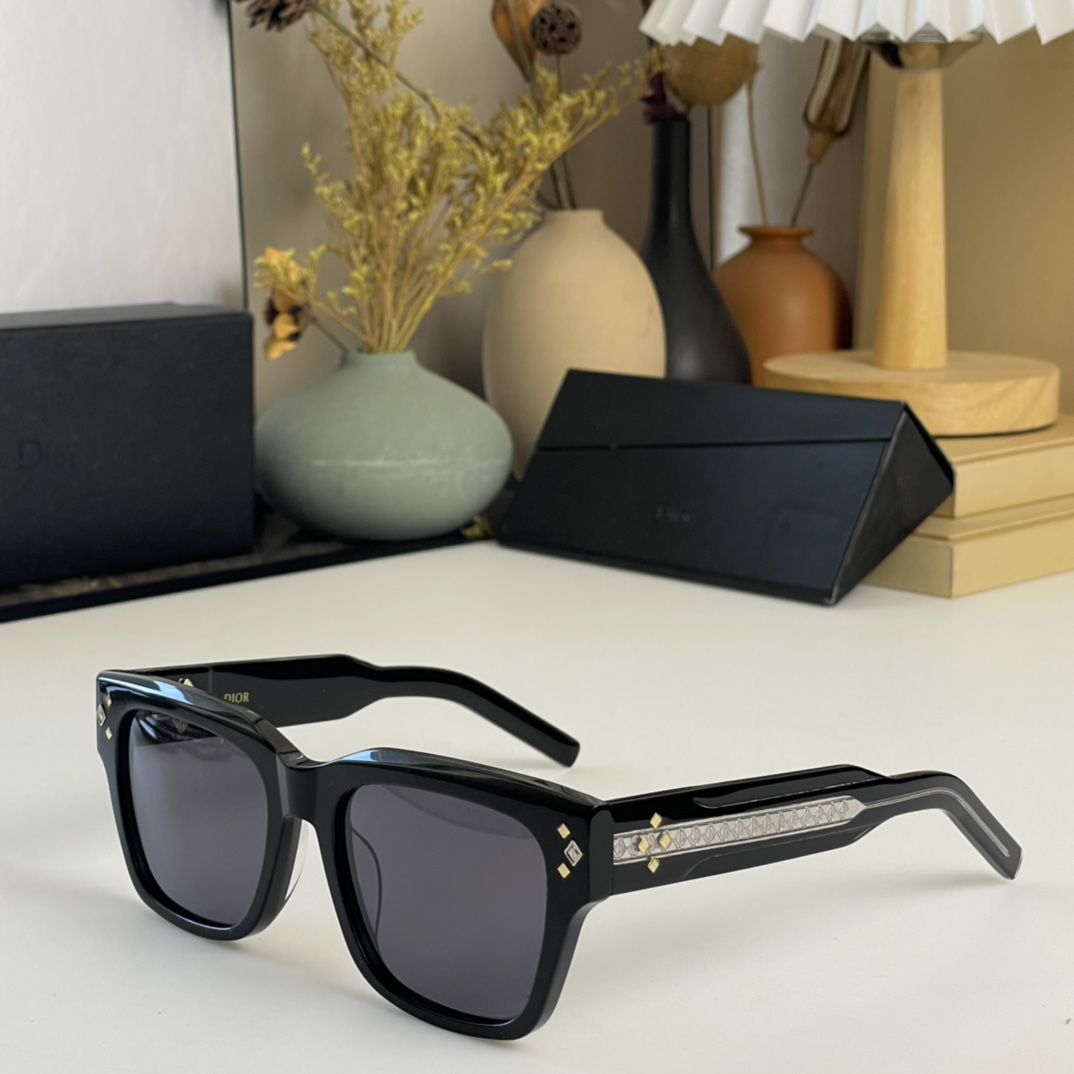 Dior CD Diamond S2I Sunglasses - PerfectKickZ