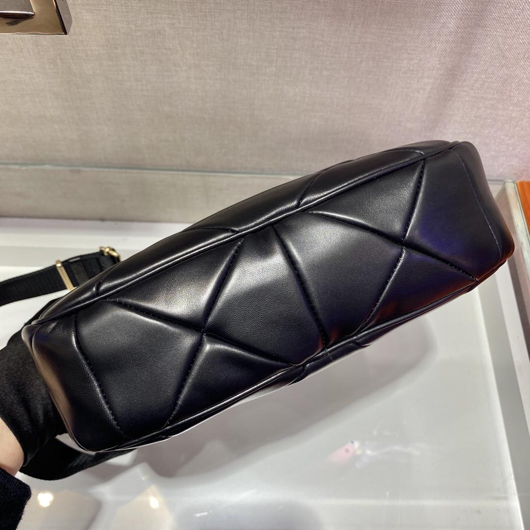 Prada System Patchwork Shoulder Bag(24*17*7cm) - 