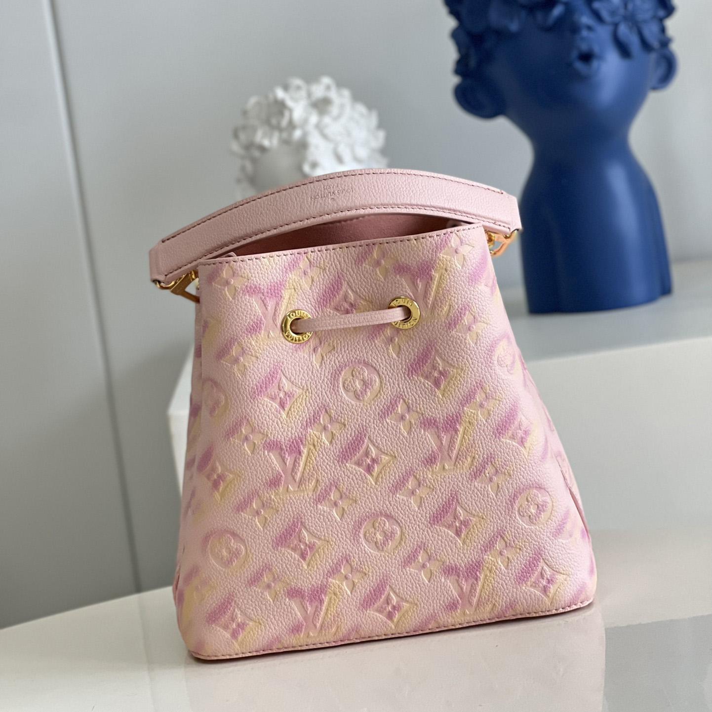 Louis Vuitton Néonoé BB Bucket Bag (20 x 20 x 13 cm)   M46174 - PerfectKickZ