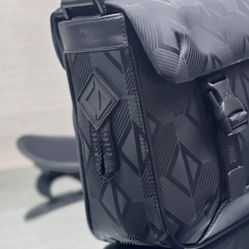 Dior Explorer Messenger Bag - PerfectKickZ