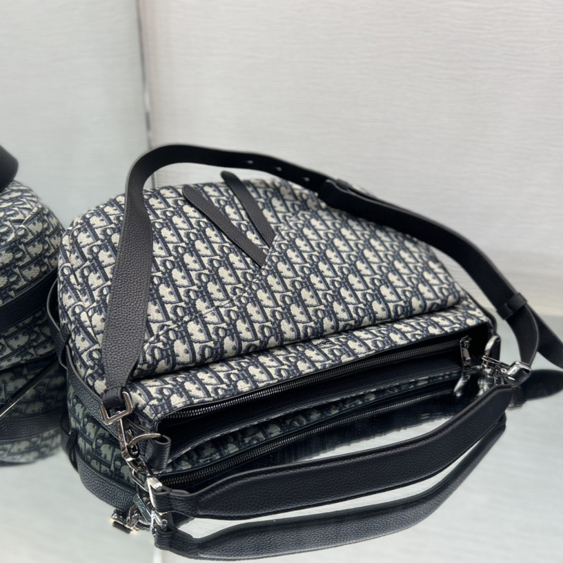 Dior Saddle Soft Bag  - PerfectKickZ