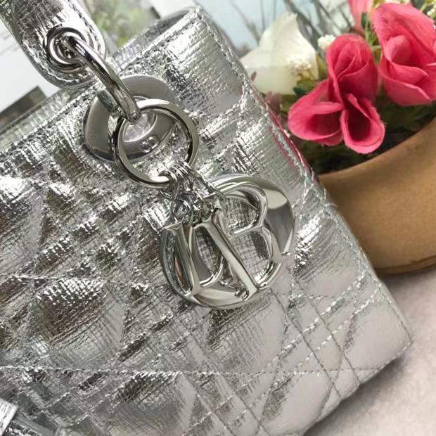 Dior Medium Lady Bag    24cm - PerfectKickZ