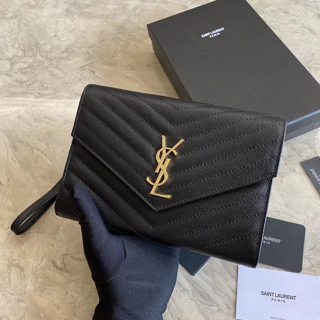 Saint Laurent Monogramme Quilted Textured-Leather Pouch(21-16-3CM) - PerfectKickZ
