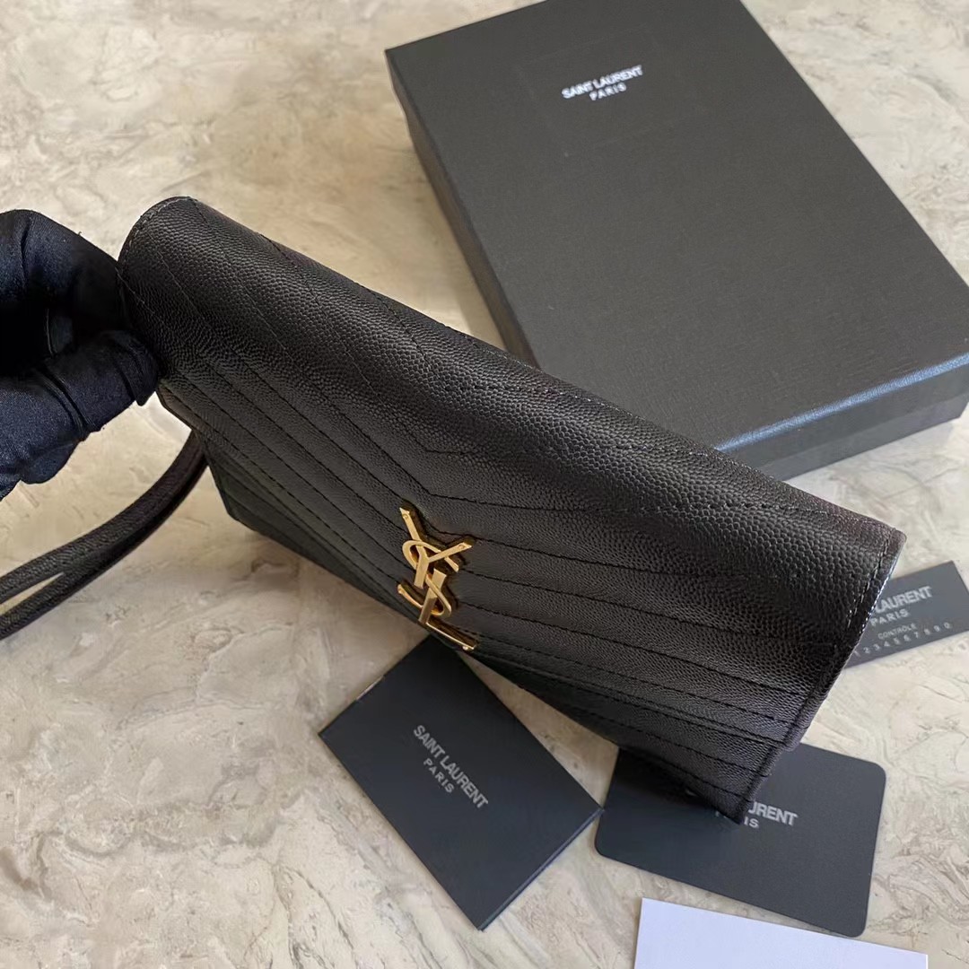 Saint Laurent Monogramme Quilted Textured-Leather Pouch(21-16-3CM) - PerfectKickZ