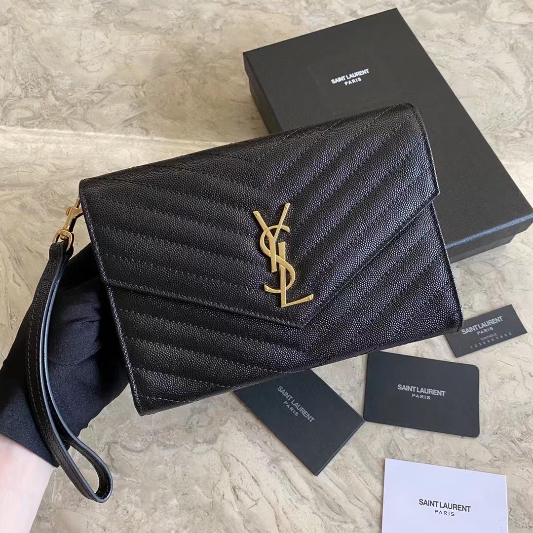 Saint Laurent Monogramme Quilted Textured-Leather Pouch(21-16-3CM) - PerfectKickZ