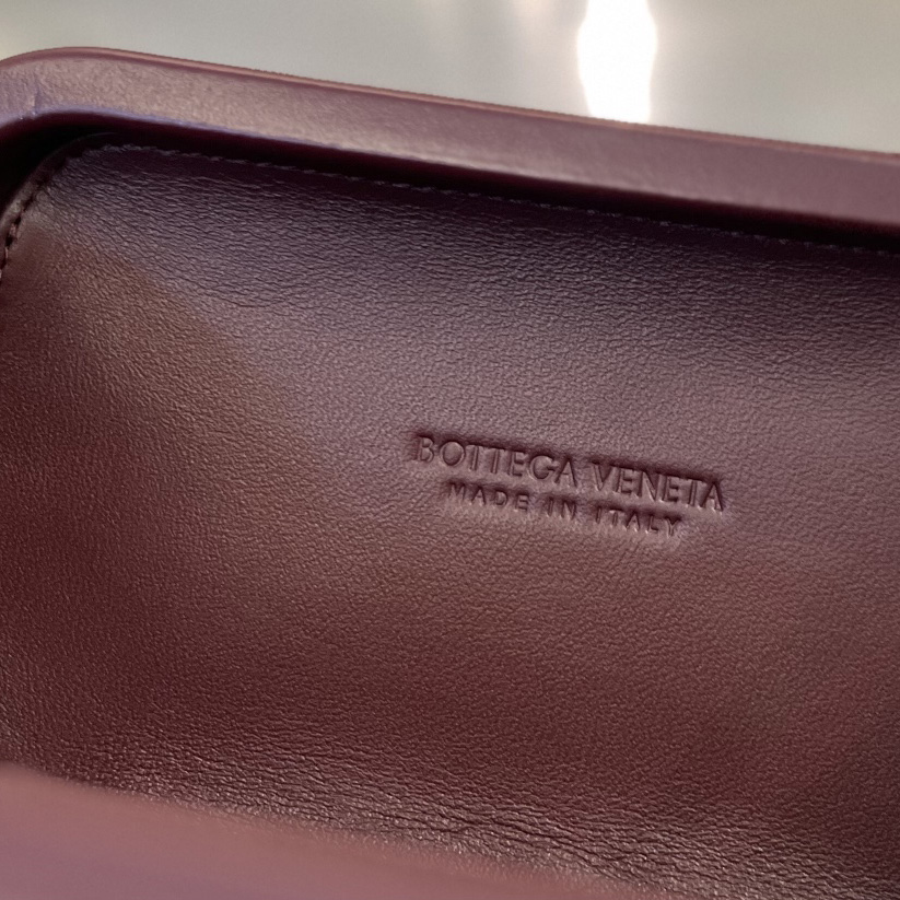 Bottega Veneta Knot On Strap - PerfectKickZ