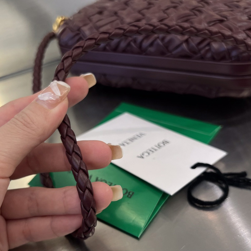 Bottega Veneta Knot On Strap - PerfectKickZ