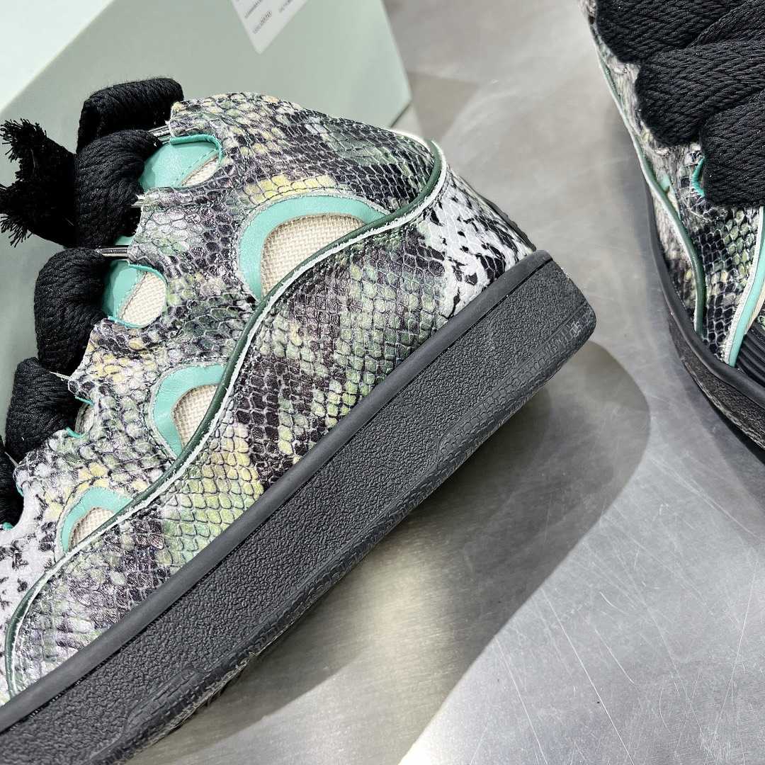 Lanvin Curb Low-Top Sneakers - PerfectKickZ