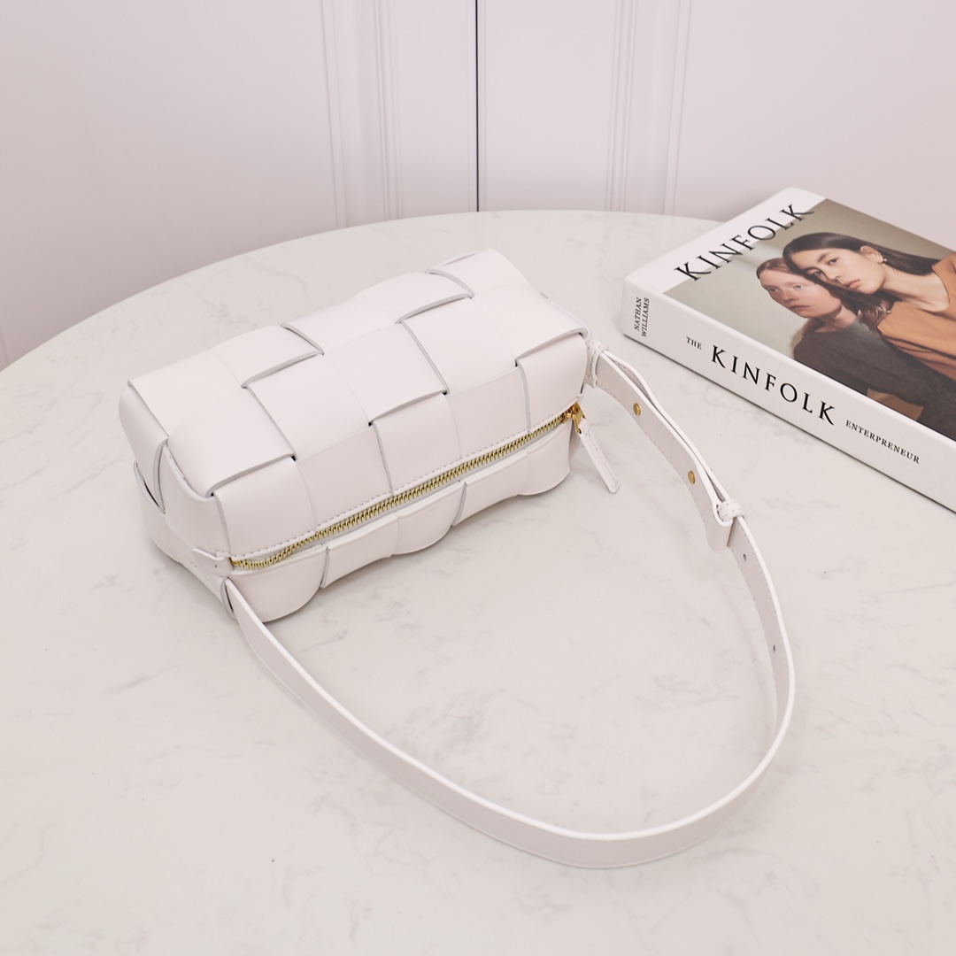 Bottega Veneta Small Brick Cassette - PerfectKickZ