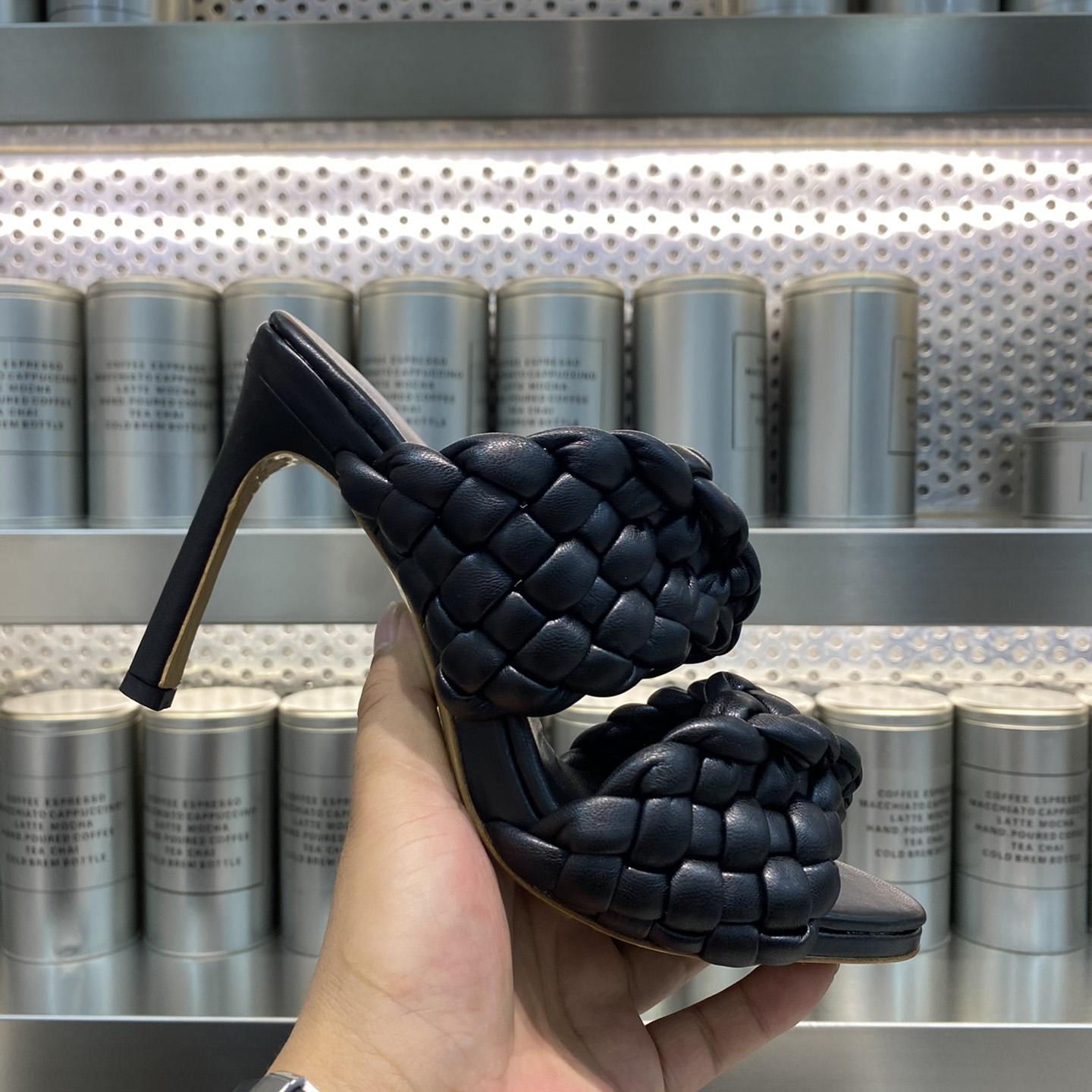 Bottega Veneta Curve Twisted And Padded Intreccio Leather Mules - PerfectKickZ