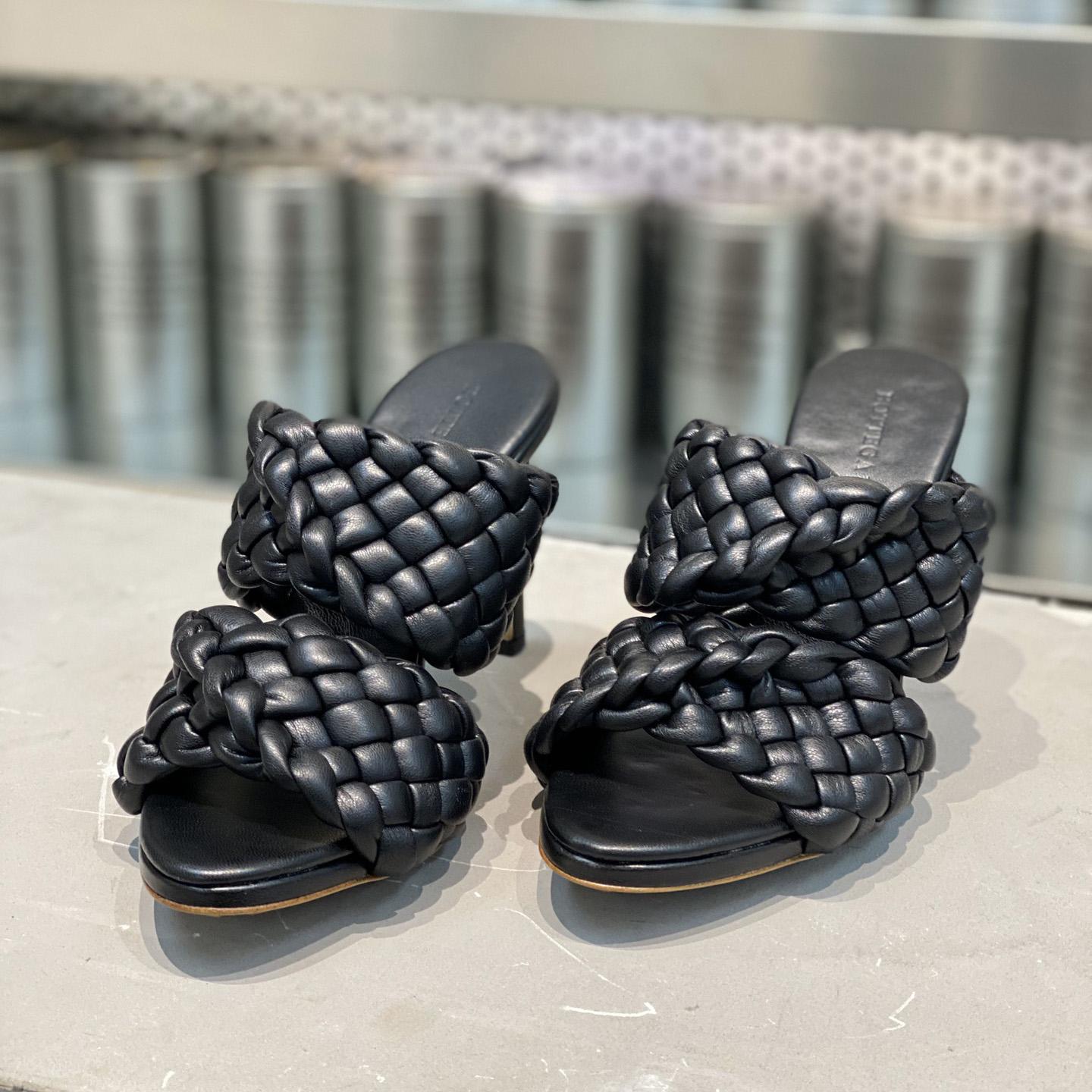 Bottega Veneta Curve Twisted And Padded Intreccio Leather Mules - PerfectKickZ
