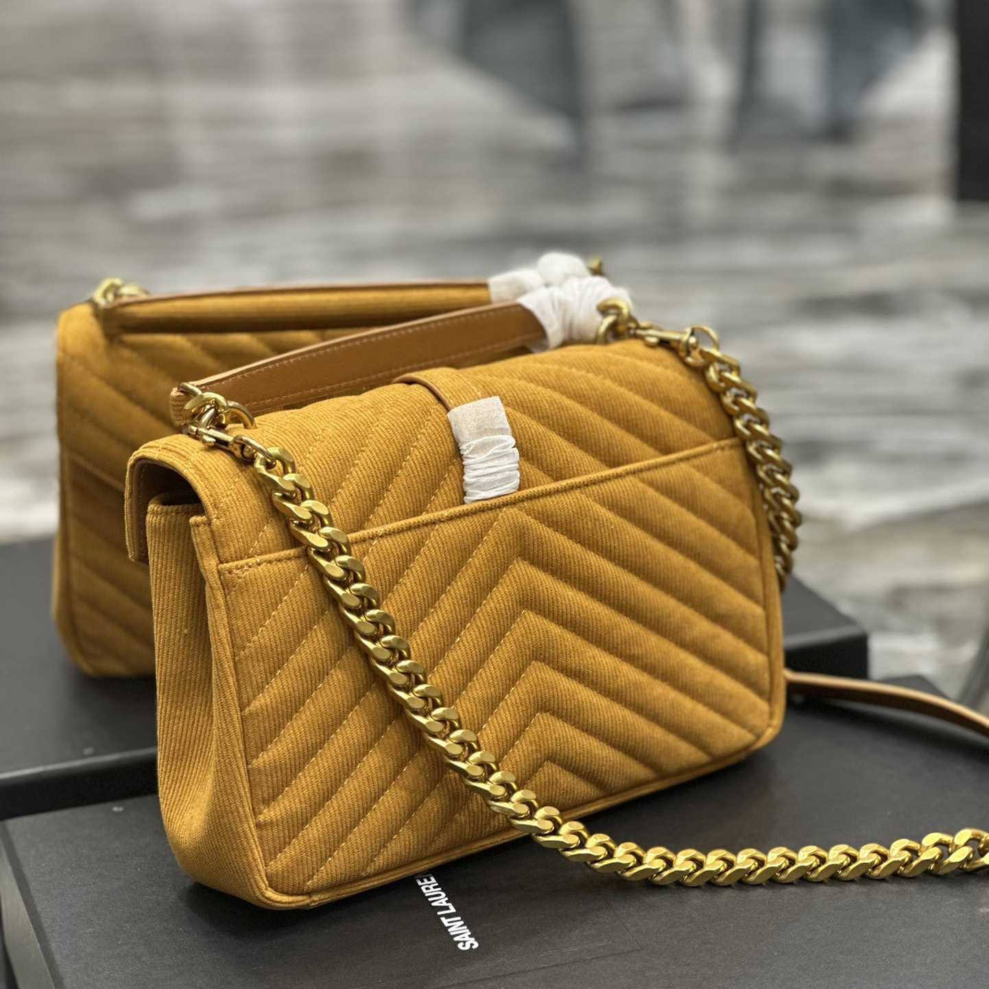 Saint Laurent College Shoulder Bag (24x17x6cm) - PerfectKickZ