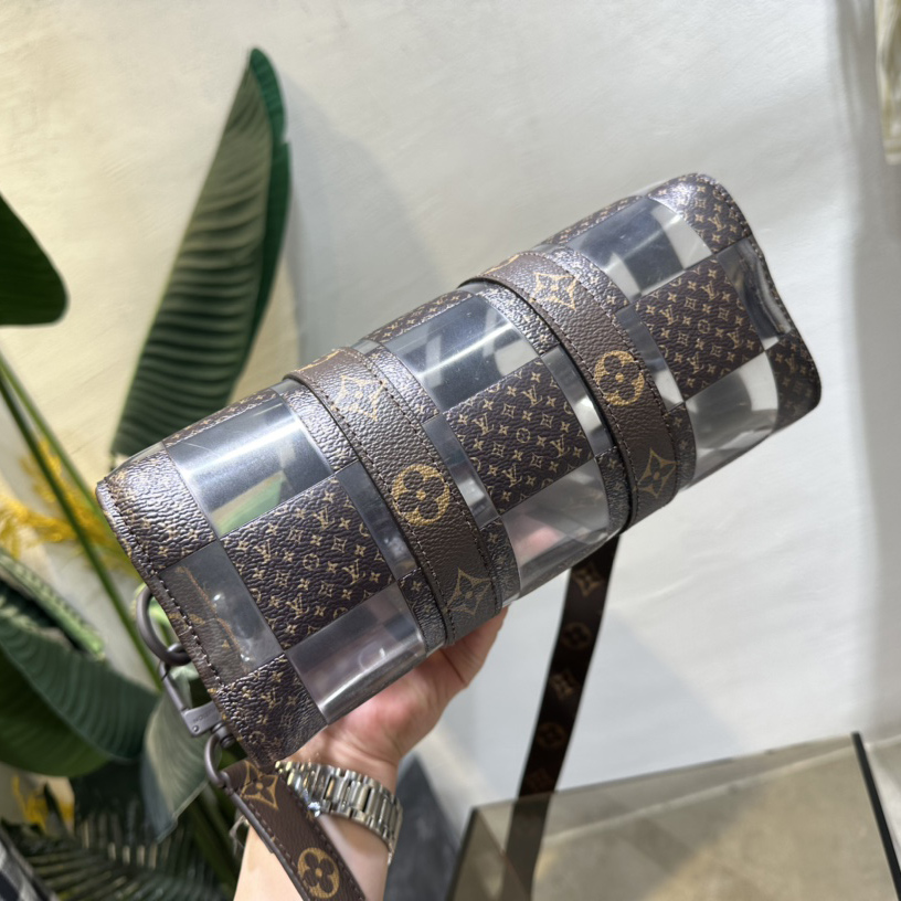 Louis Vuitton Keepall Bandoulière 25       M20872 - PerfectKickZ
