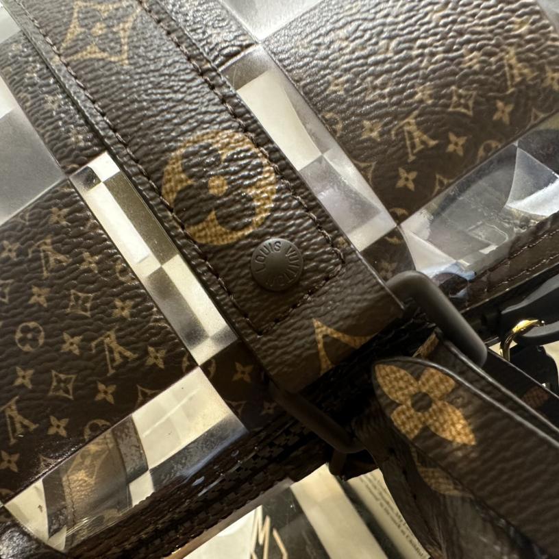 Louis Vuitton Keepall Bandoulière 25       M20872 - PerfectKickZ