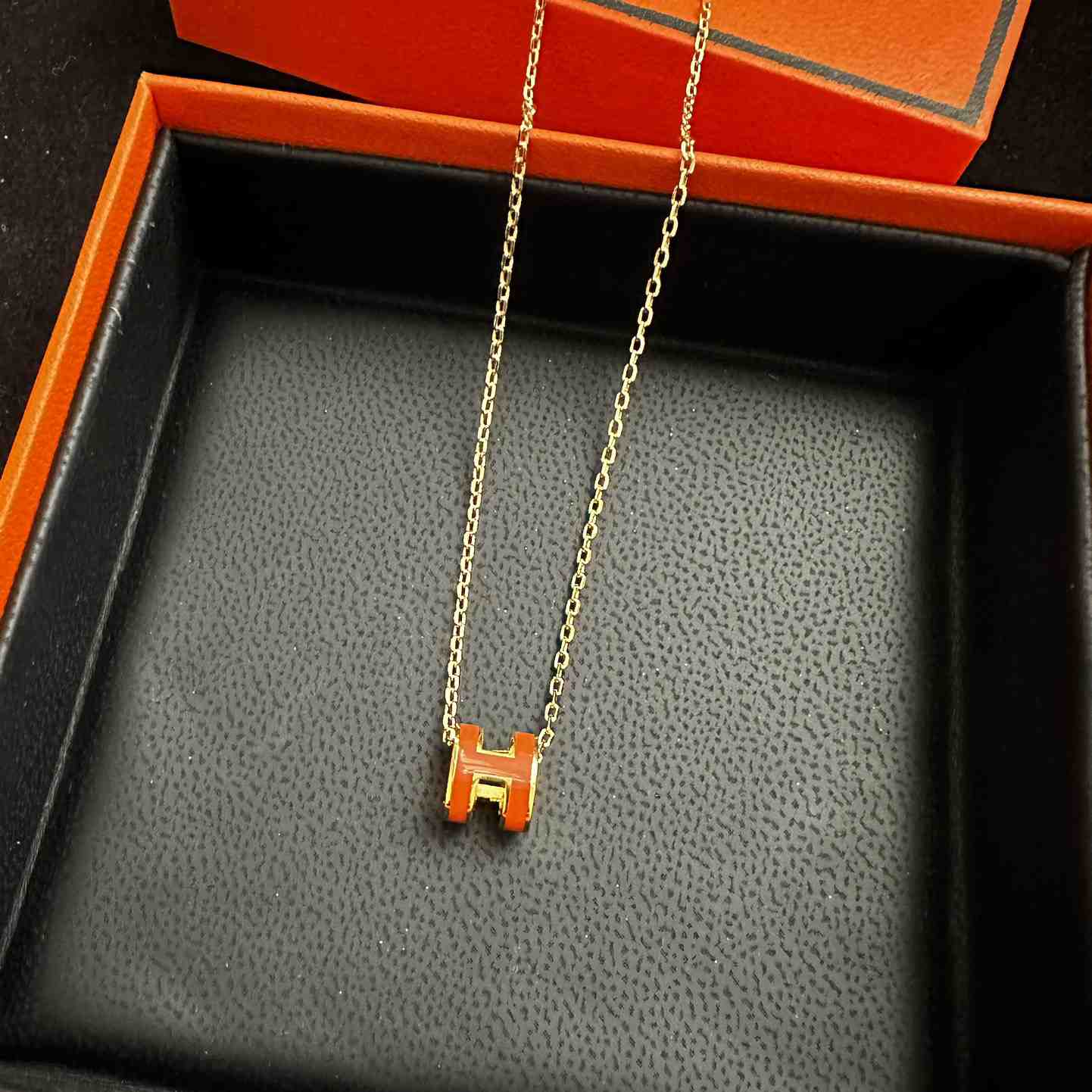 Hermes Mini Pop H Necklace - PerfectKickZ