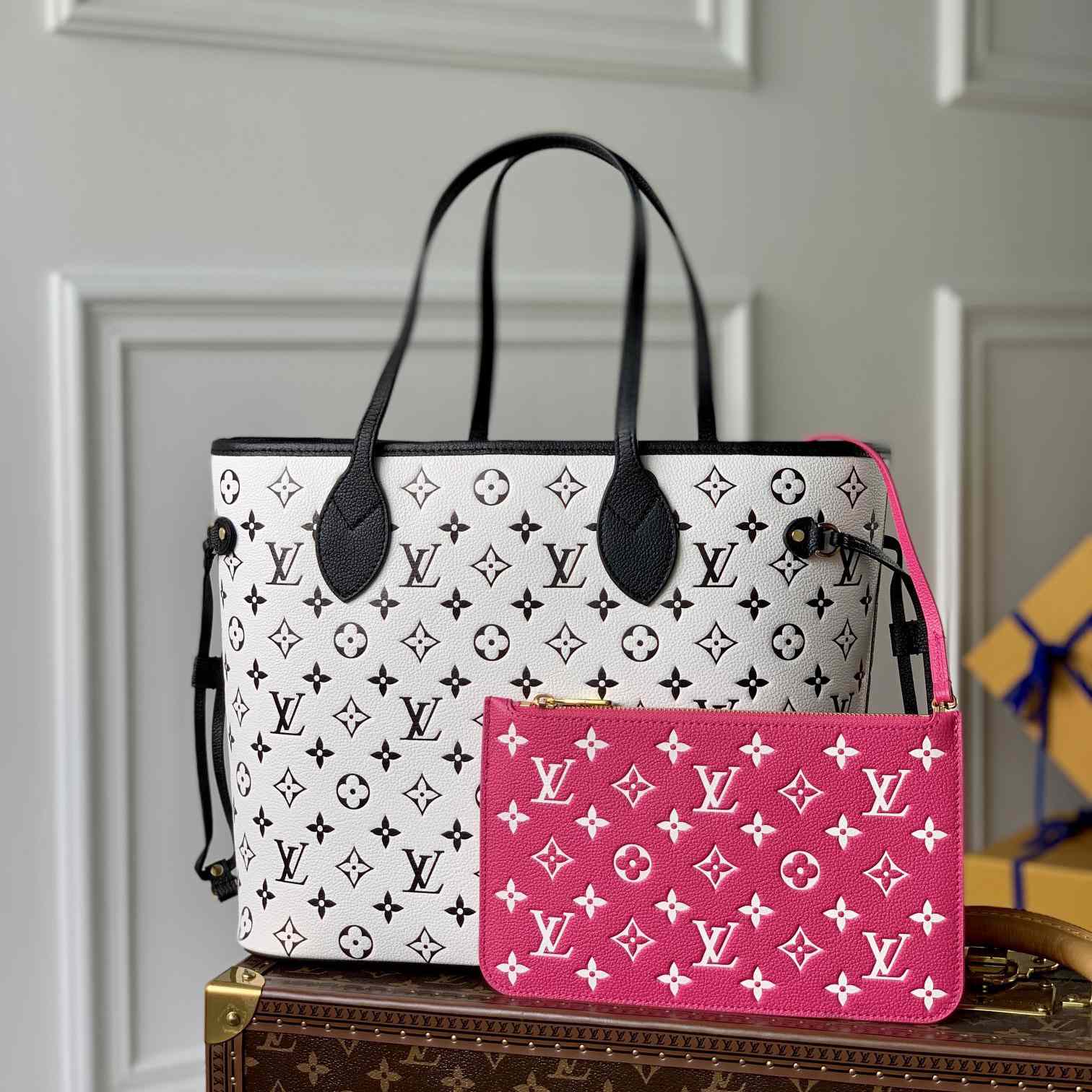 Louis Vuitton Neverfull Tote Bag (31-28-14cm)     M46103   - PerfectKickZ