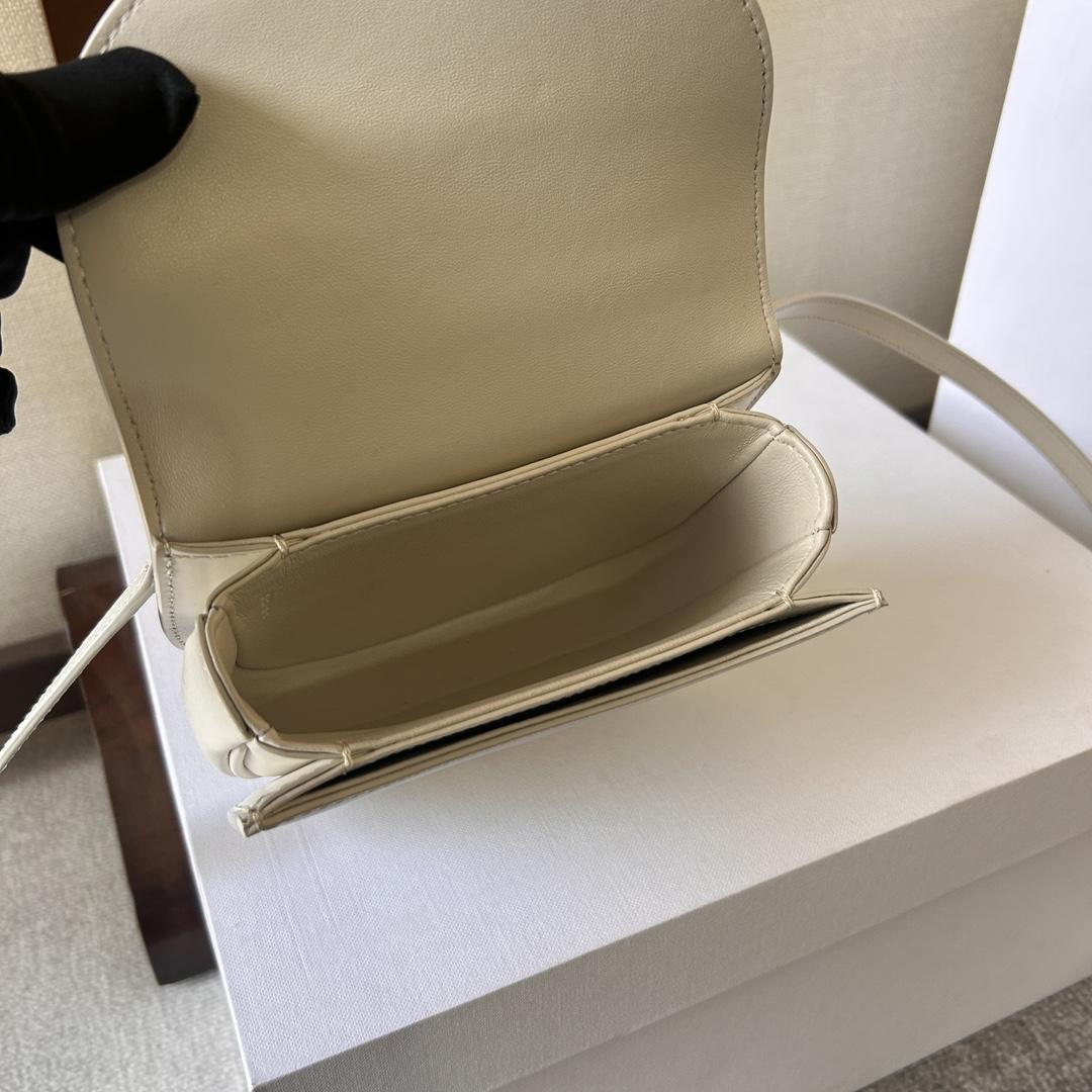 Celine Mini Besace Triomphe In Shiny Calfskin - PerfectKickZ