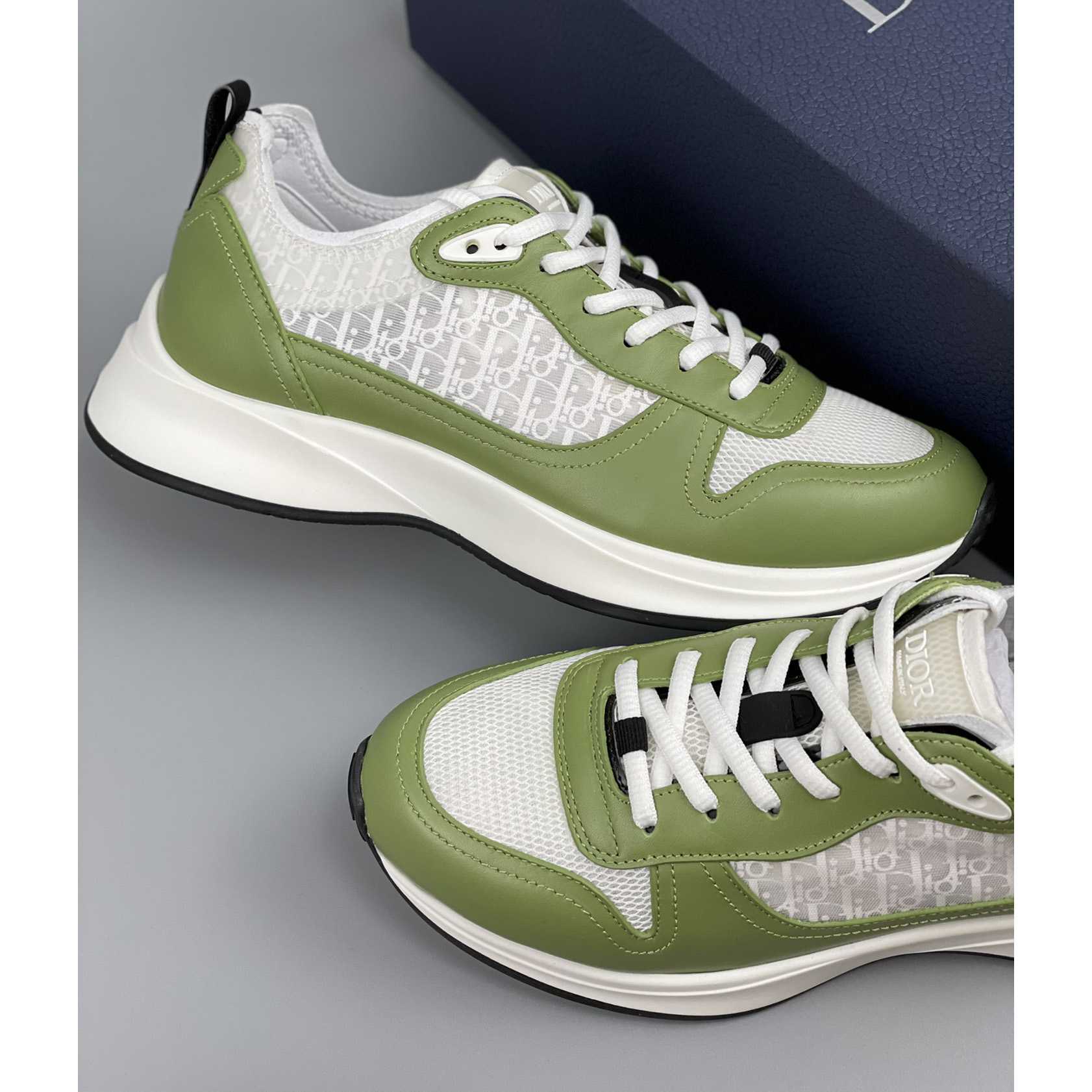 Dior B25 Runner Sneaker - PerfectKickZ