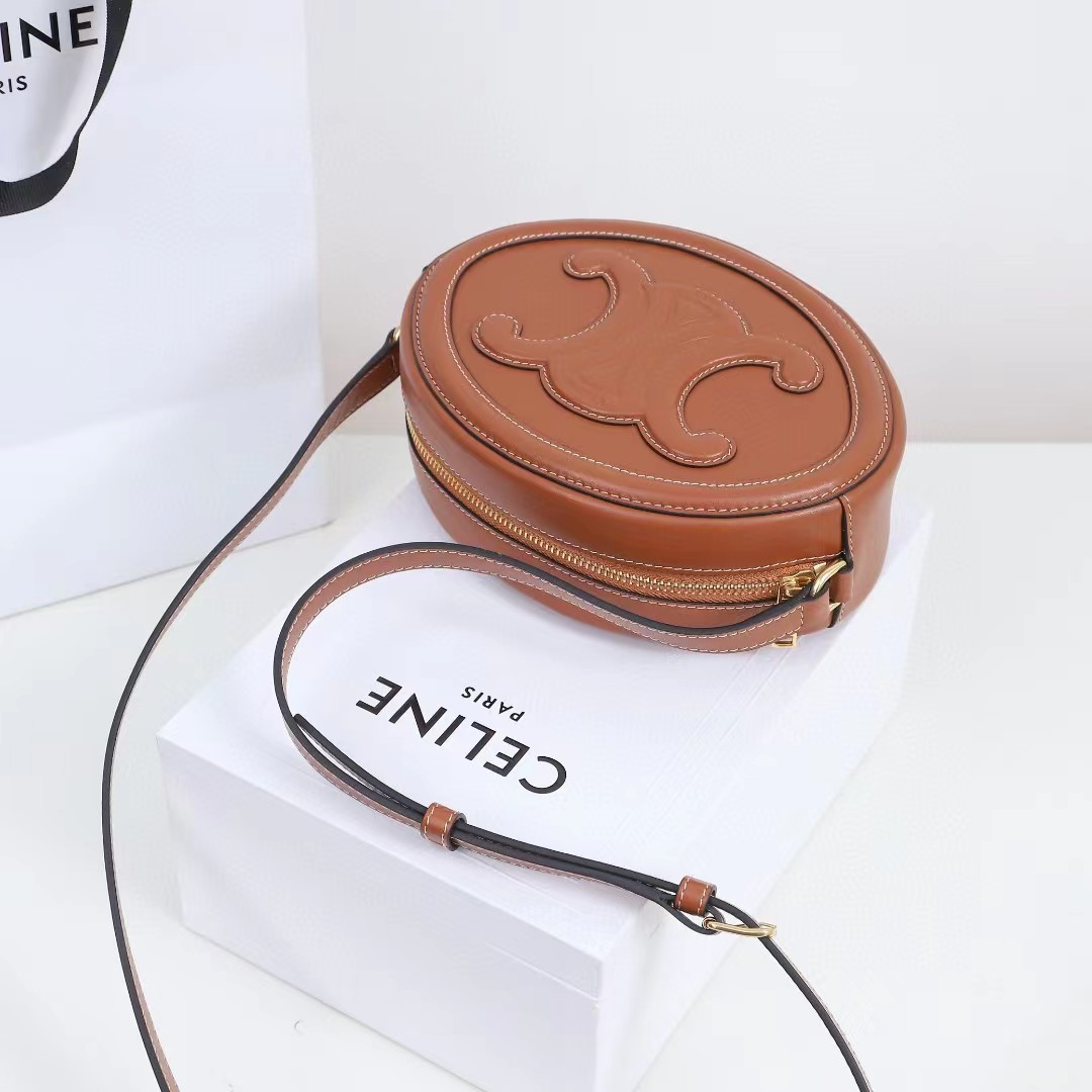 Celine Oval Bag Cuir Triomphe In Smooth Calfskin Tan - PerfectKickZ
