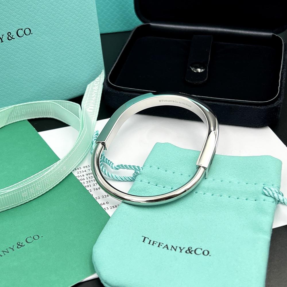 Tiffany&CO Lock Bangle In White Gold - PerfectKickZ