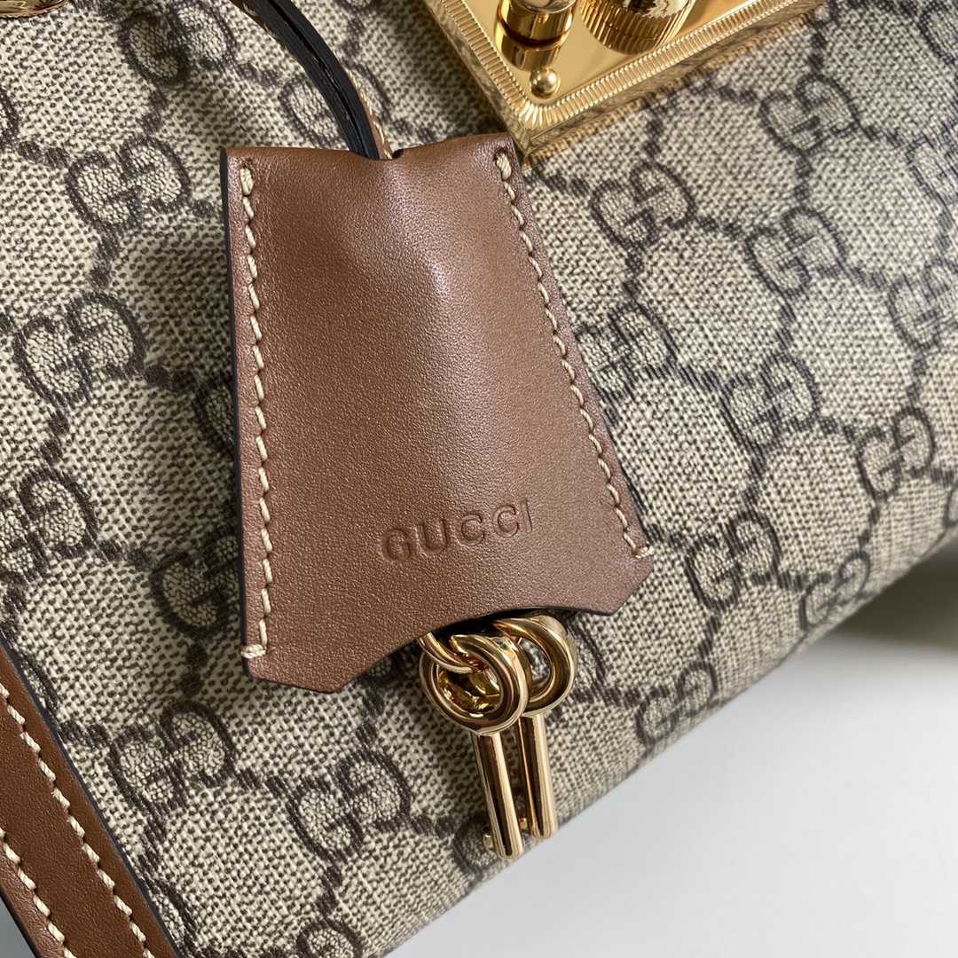 Gucci Padlock Small GG Shoulder Bag(26-18-10cm) - 