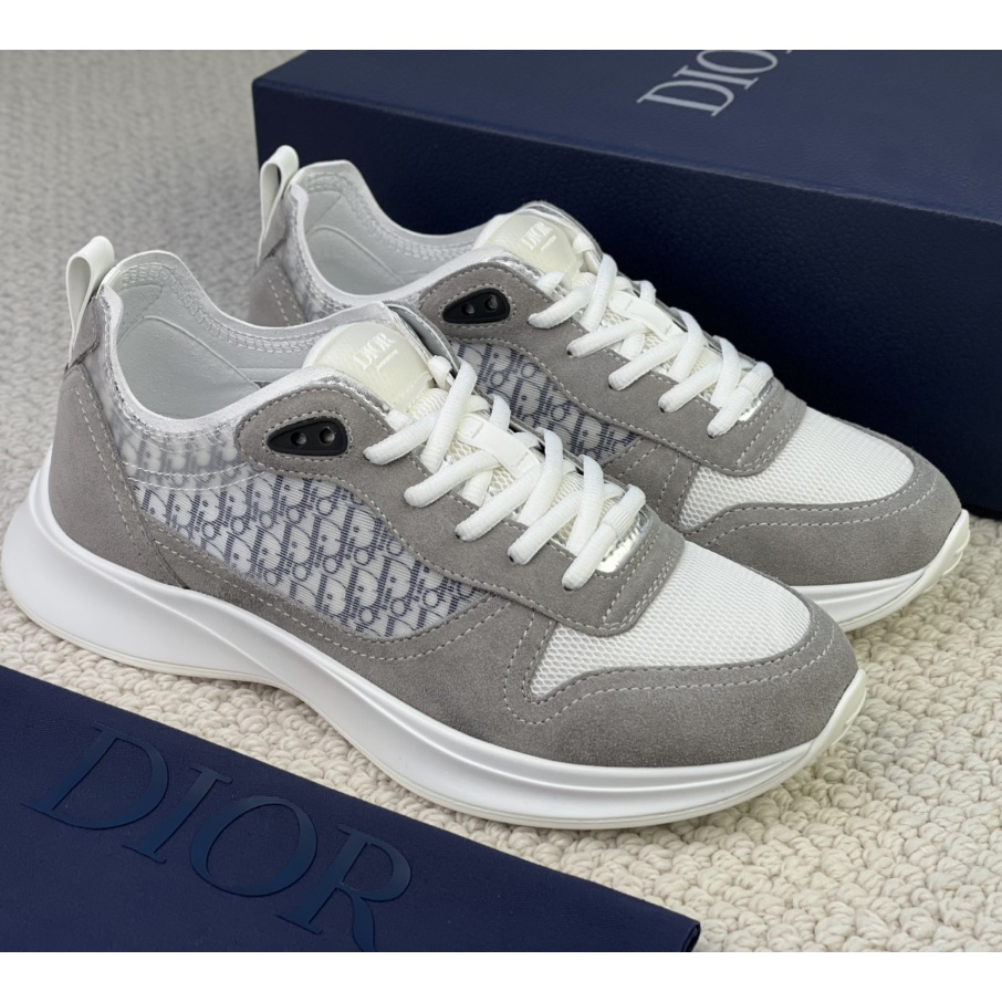 Dior B25 Runner Sneaker - PerfectKickZ