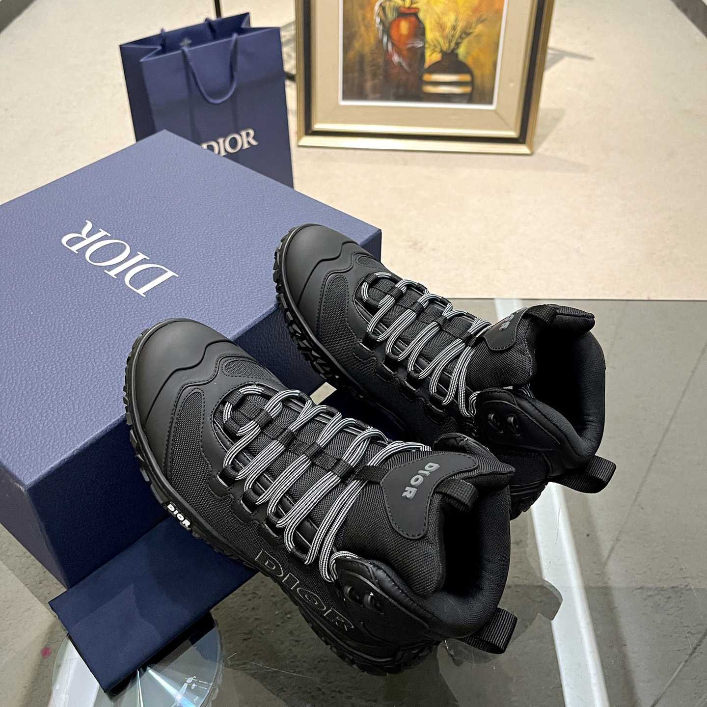 Dior  Diorizon Hiking Ankle Boot - PerfectKickZ