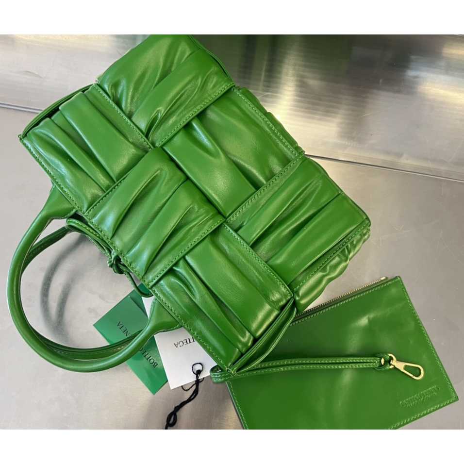 Bottega Veneta Mini Arco Tote Bag - PerfectKickZ