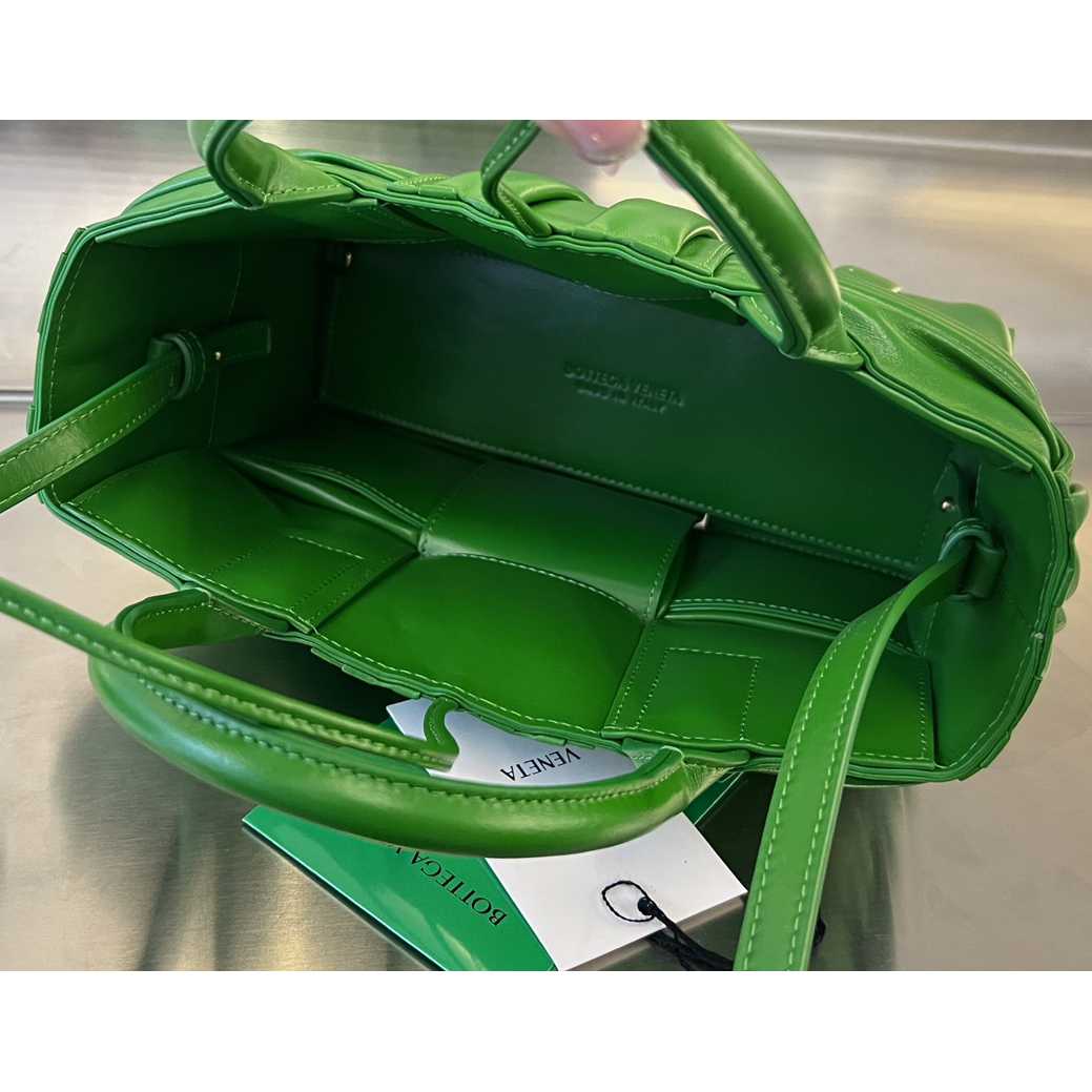 Bottega Veneta Mini Arco Tote Bag - PerfectKickZ