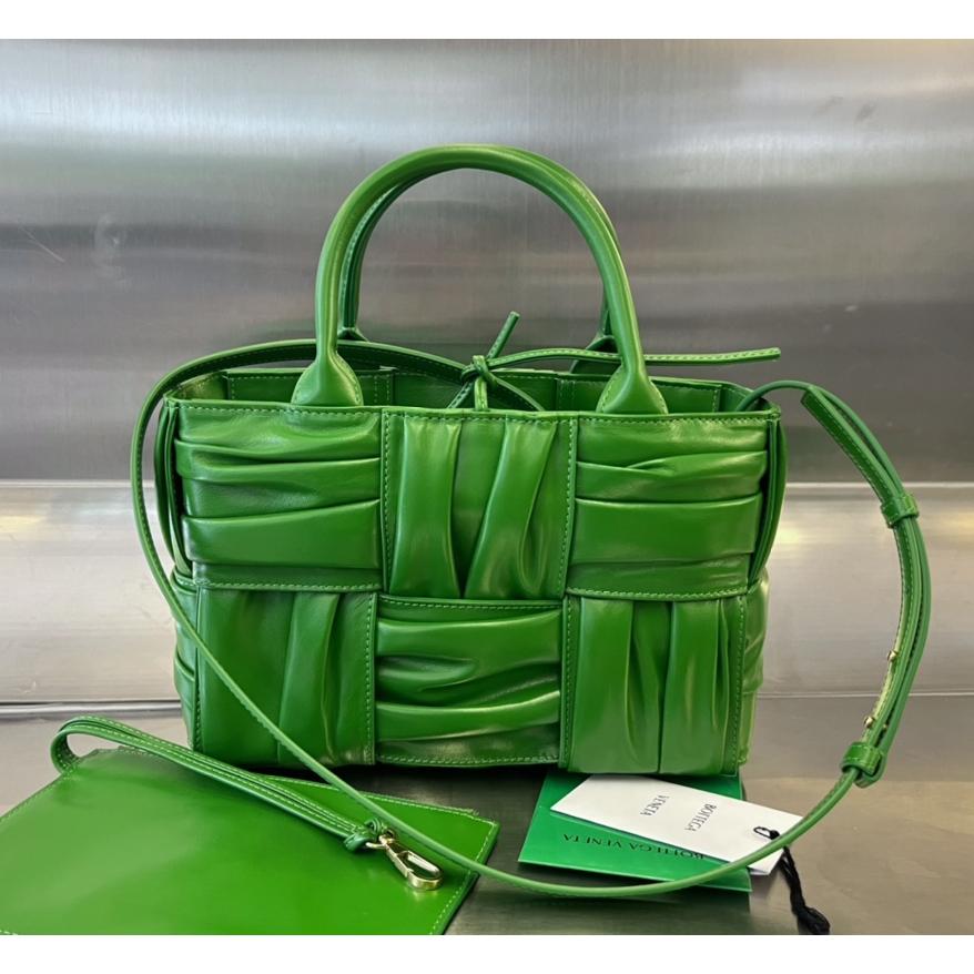 Bottega Veneta Mini Arco Tote Bag - PerfectKickZ