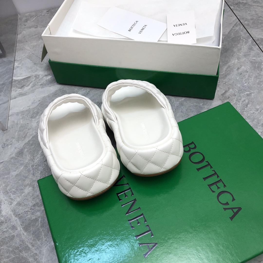 Bottega Veneta Padded  - PerfectKickZ